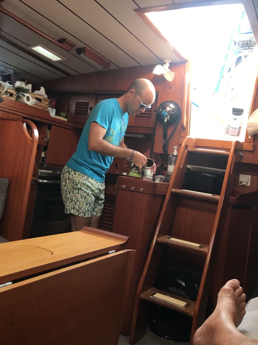 9 timmars segling längs Porto Ercoles kust