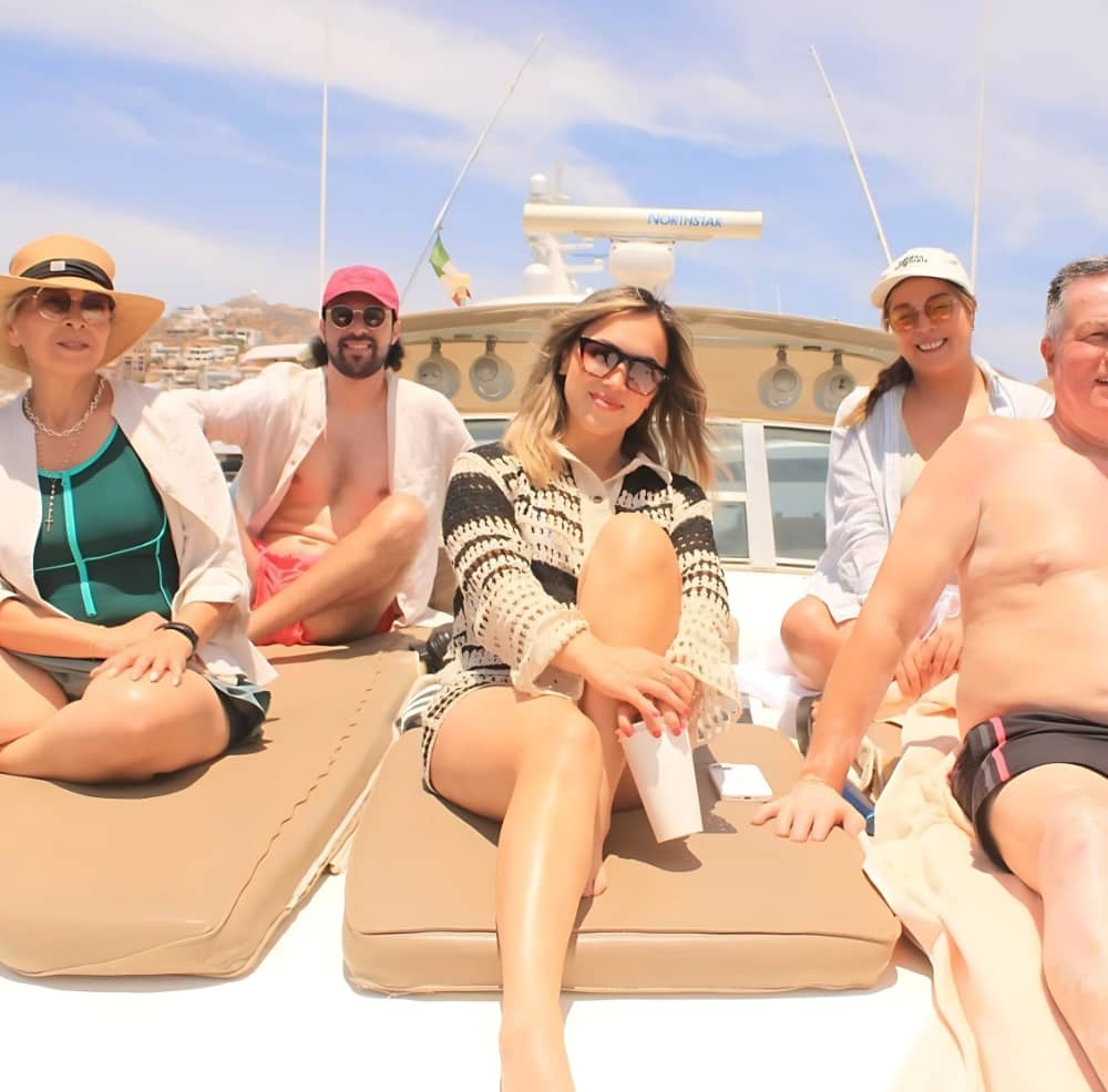 Cabo's Exclusive Ocean Journey: 2h Private Coastal & Snorkel Cruise