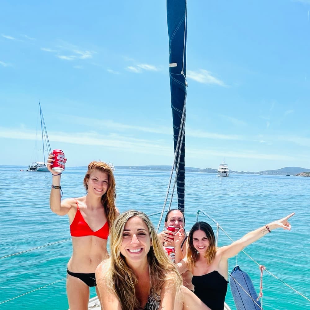 Passeio de barco privado com paella e tapas