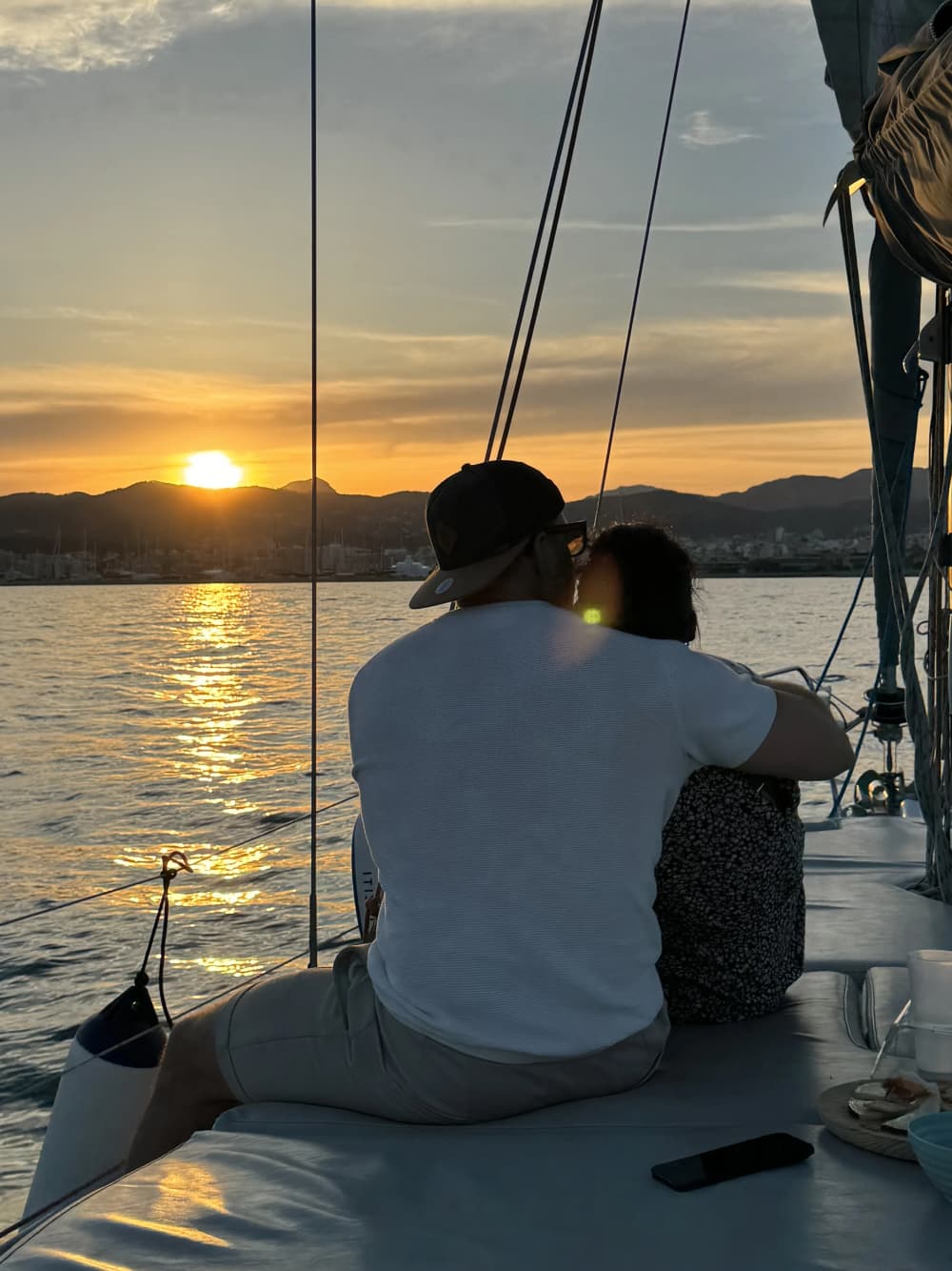 Excursão privada ao pôr do sol em um veleiro