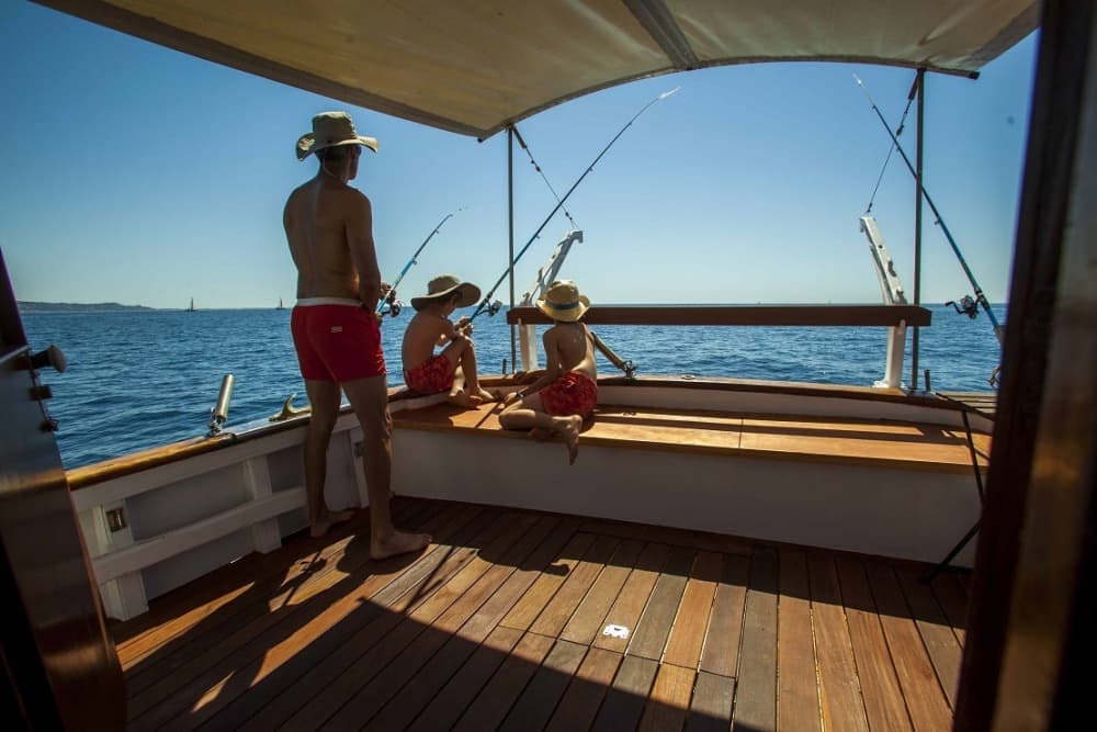 Navega por la costa de ensueño de Formentera: escapada de 8 horas al agua