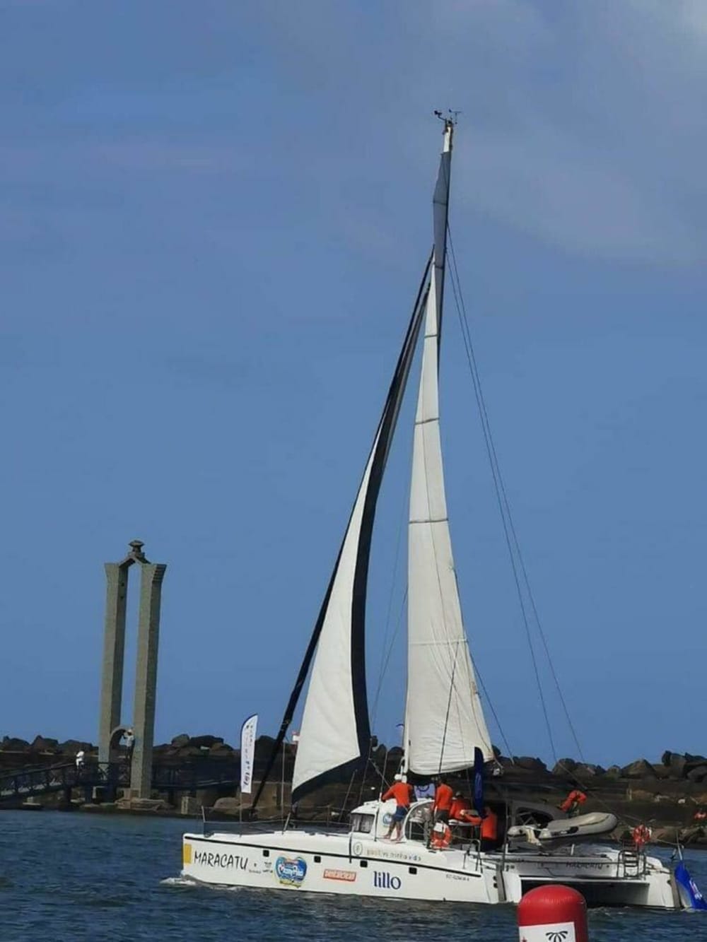 Explore Salvador and enjoy a full day of sailing on a catamaran