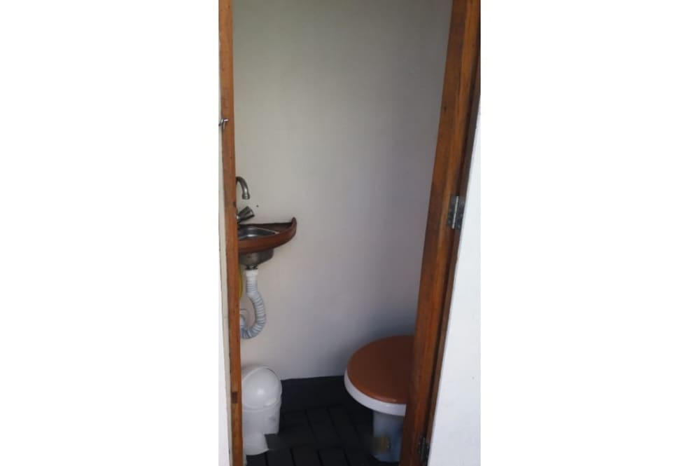 Desfrute de 8 horas em uma lancha em Ilhabela.