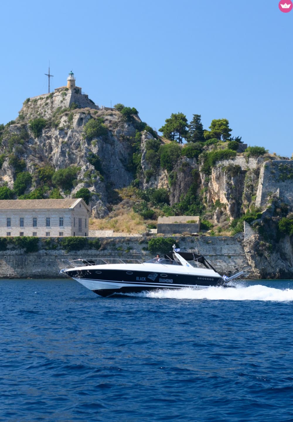 Heldagskryssning på norra Korfu – En premiumupplevelse för par, vänner och familjer