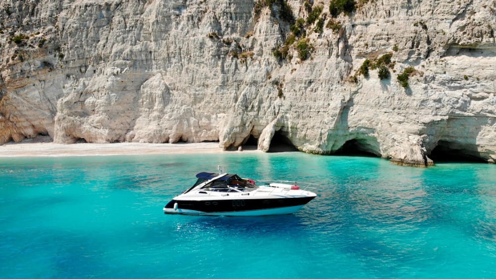 Private boat trip around Kefalonia on a motorboat