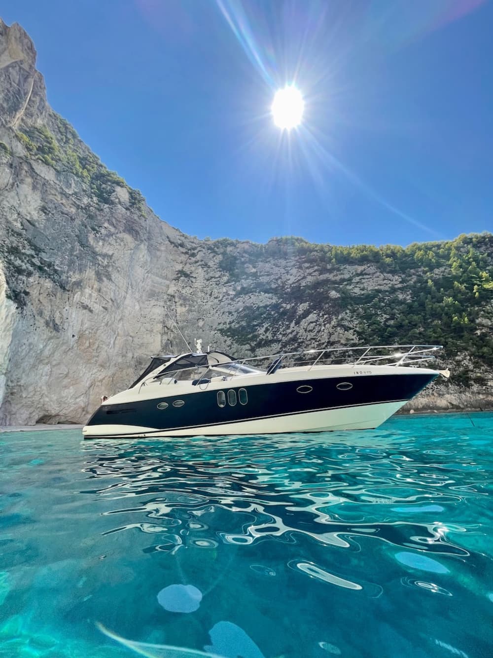 Private boat trip around Kefalonia on a motorboat
