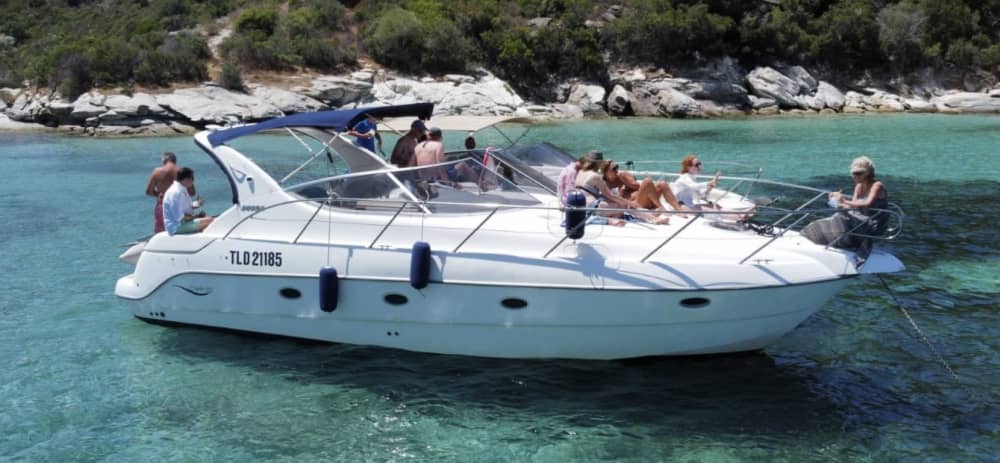 Das Beste von Moriani-Plage findet auf dem Wasser statt: Ihr privater Ganztagesausflug mit einem Motorboot