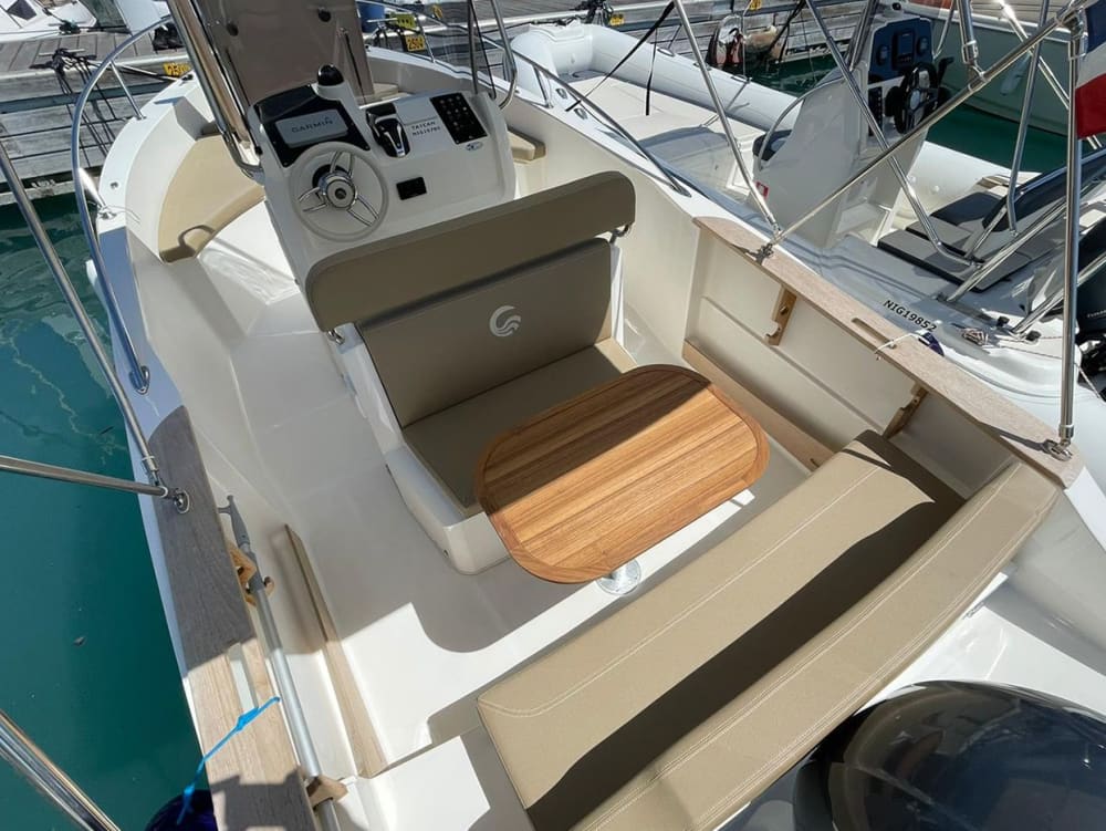 Esperienza in Costa Azzurra – Mare, Sole e Sensazioni