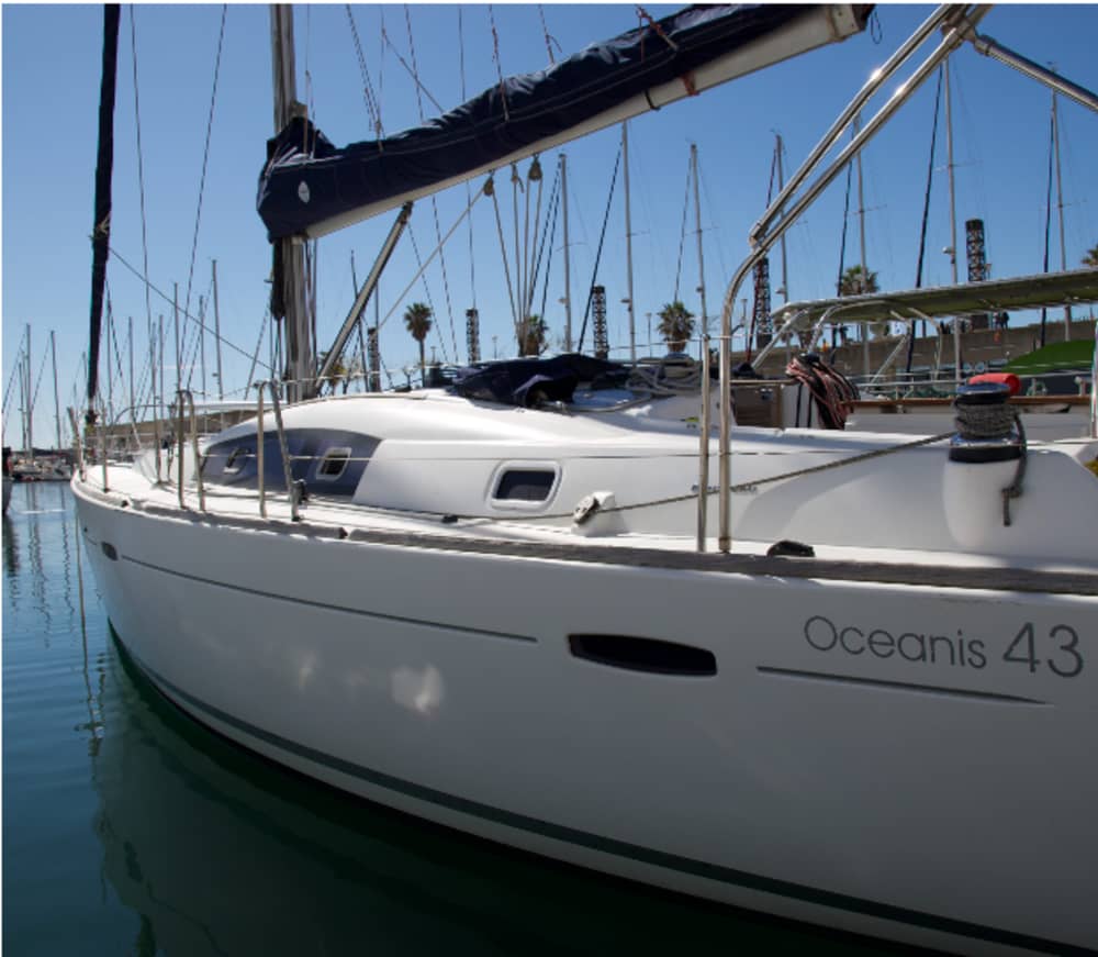 Tour in barca a vela di 2 ore nel fine settimana a Barcellona