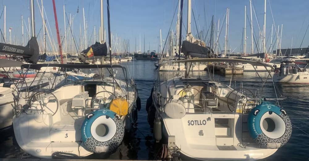 Barcelona Private Boat Tour — 3h Monday to Friday