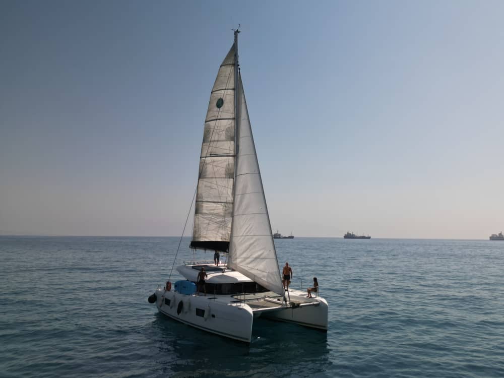 7 uur zeilen langs de kust van Limassol