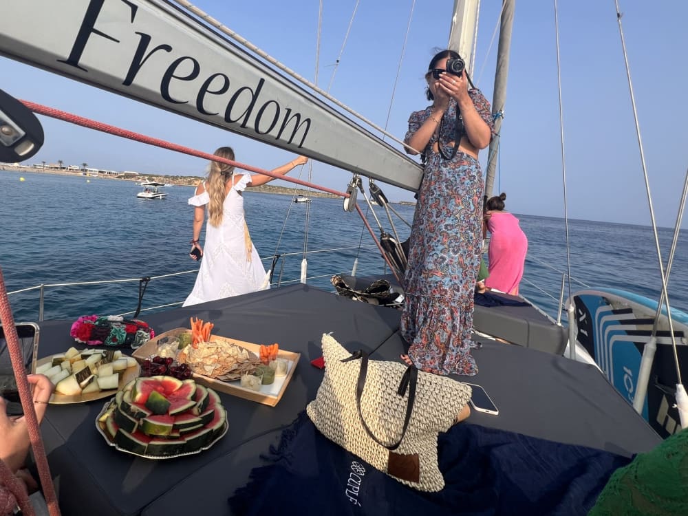 Set your course for joy: A full day of authentic sailing in Santa Pola on a sailboat