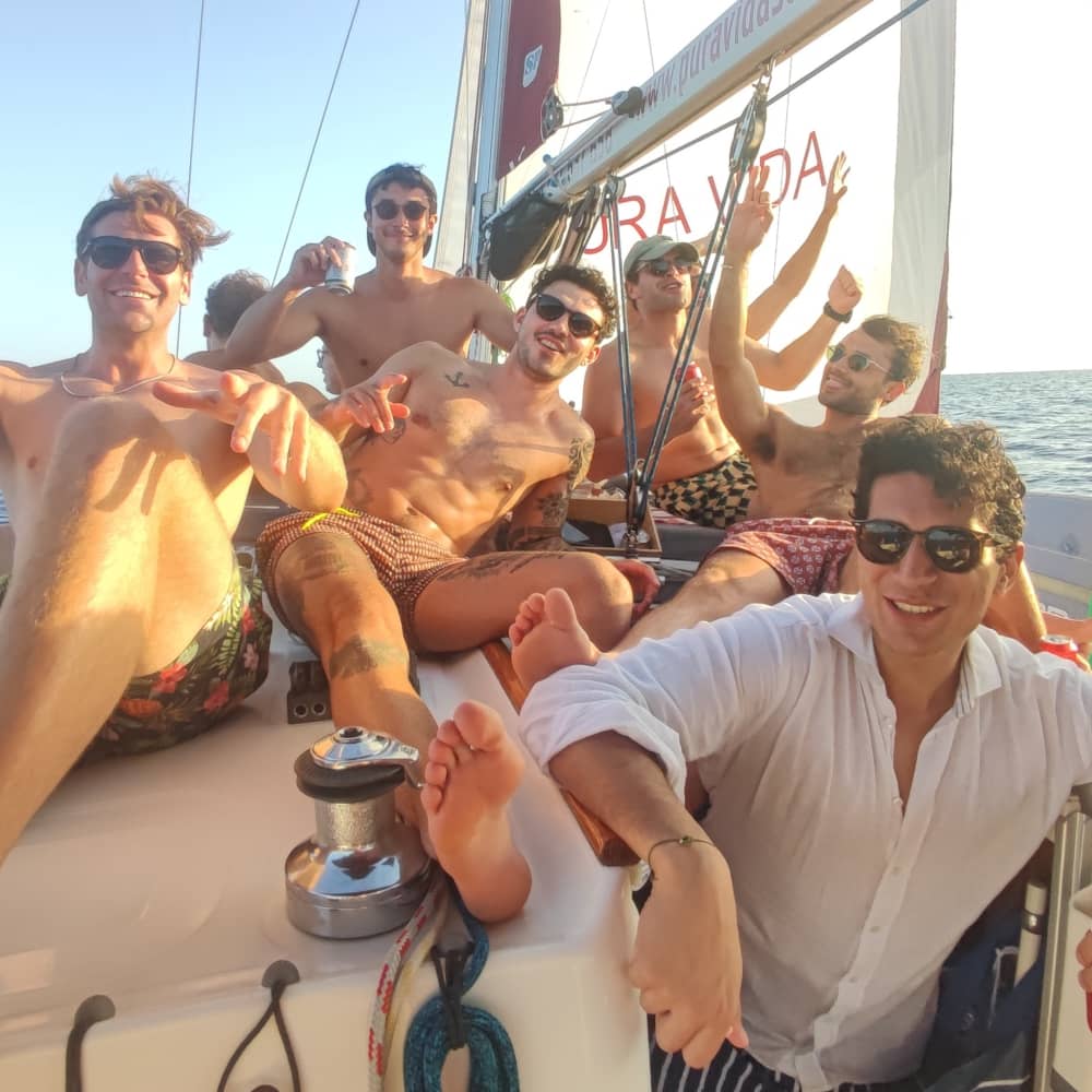 Enjoy a day at sea in Mallorca on a sailboat