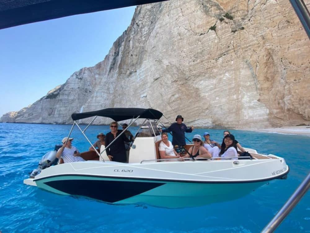 Private Northern Cruise to Shipwreck and Blue Caves with Remote Beach Stops