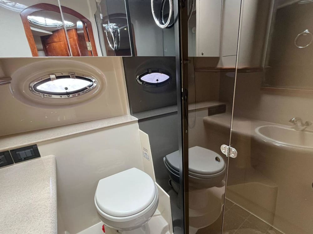 Tour esclusivo di 8 ore: Ibiza, Formentera e le sue isole in barca