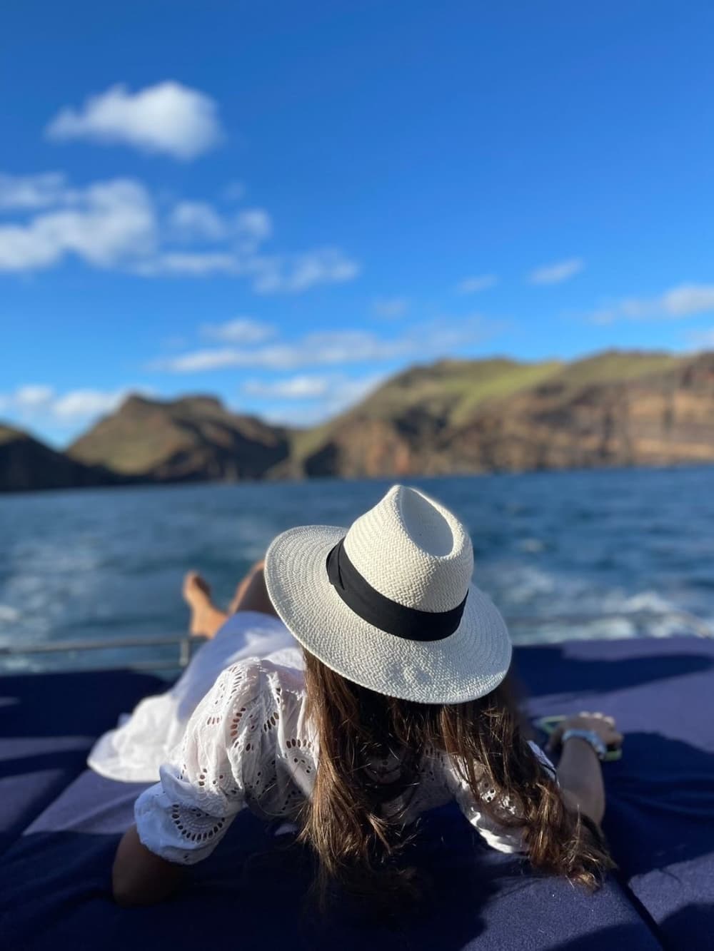 Una giornata magica a Madeira a bordo di un motoscafo.
