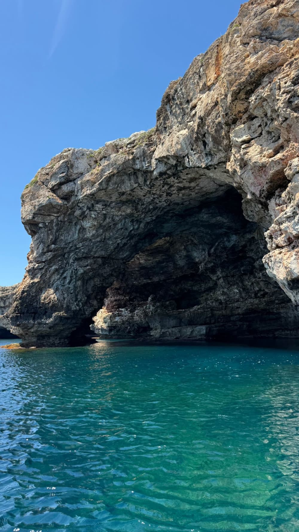 Private boat trip visiting the caves.