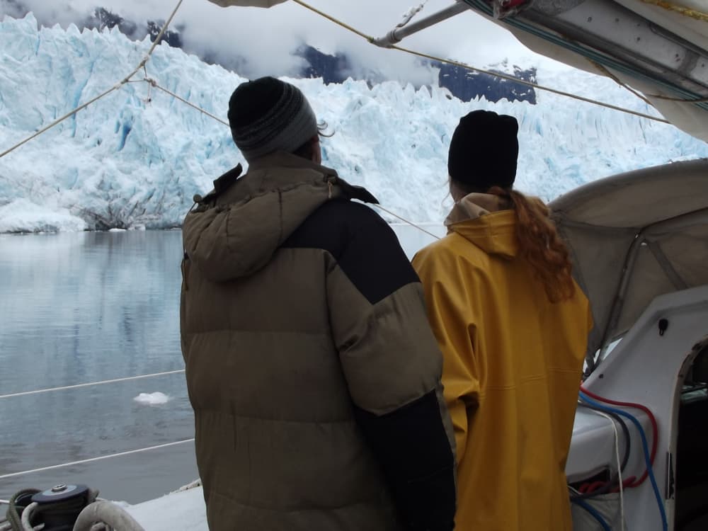 Sea, Love & Sun: A full day of emotions on a sailboat