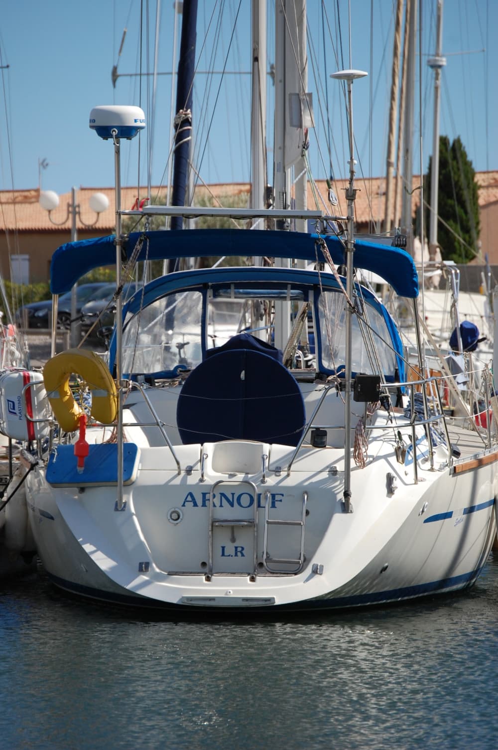 Sea, Love & Sun: A full day of emotions on a sailboat