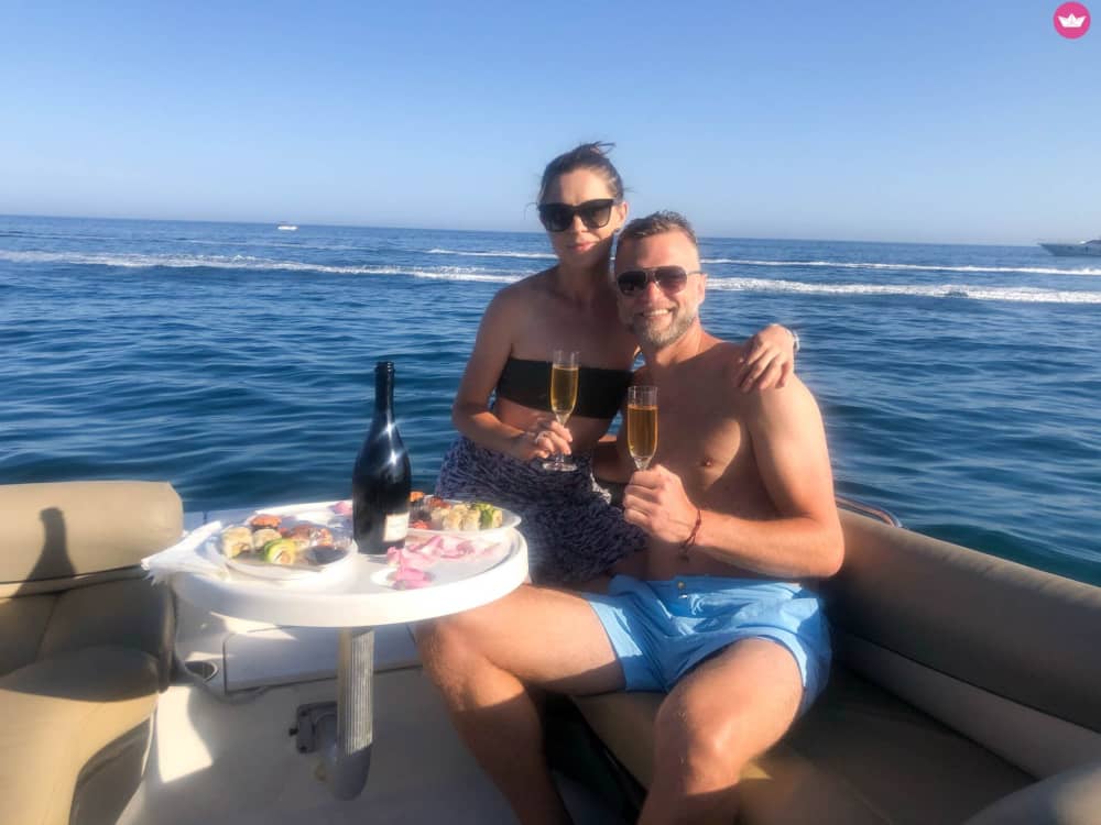 Aventure côtière de 4 heures – Nagez, sirotez et explorez le littoral de Marbella