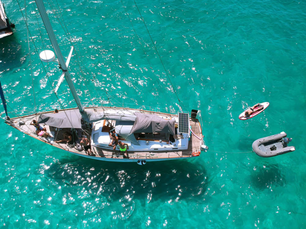 Naviguez sur un voilier privé le long des plus belles plages de Formentera