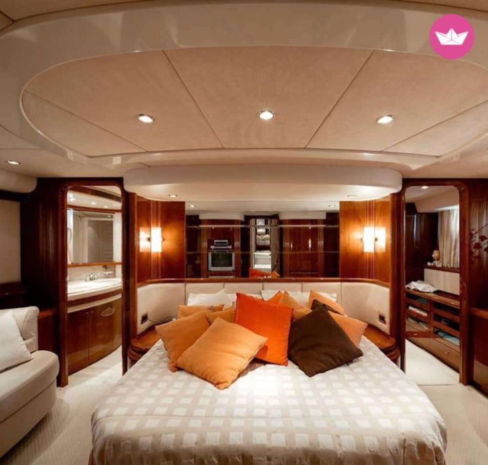 Experiência de Iate Golden Hour – 2 horas de paz na costa algarvia