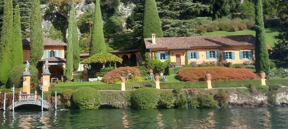 Ganztägiges Comer See-Erlebnis: Villen der Stars und zeitloser Glamour