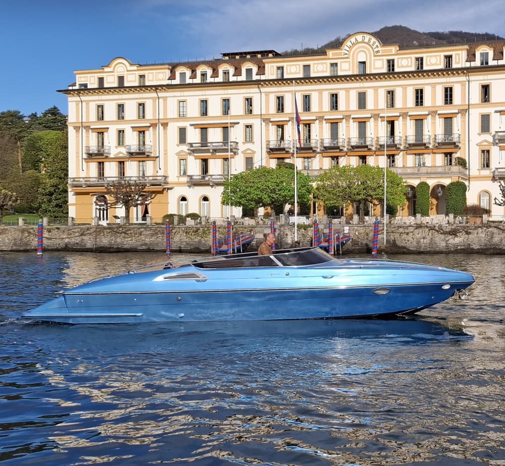 Icone del Lago di Como: crociera di mezza giornata tra ville e magia del cinema
