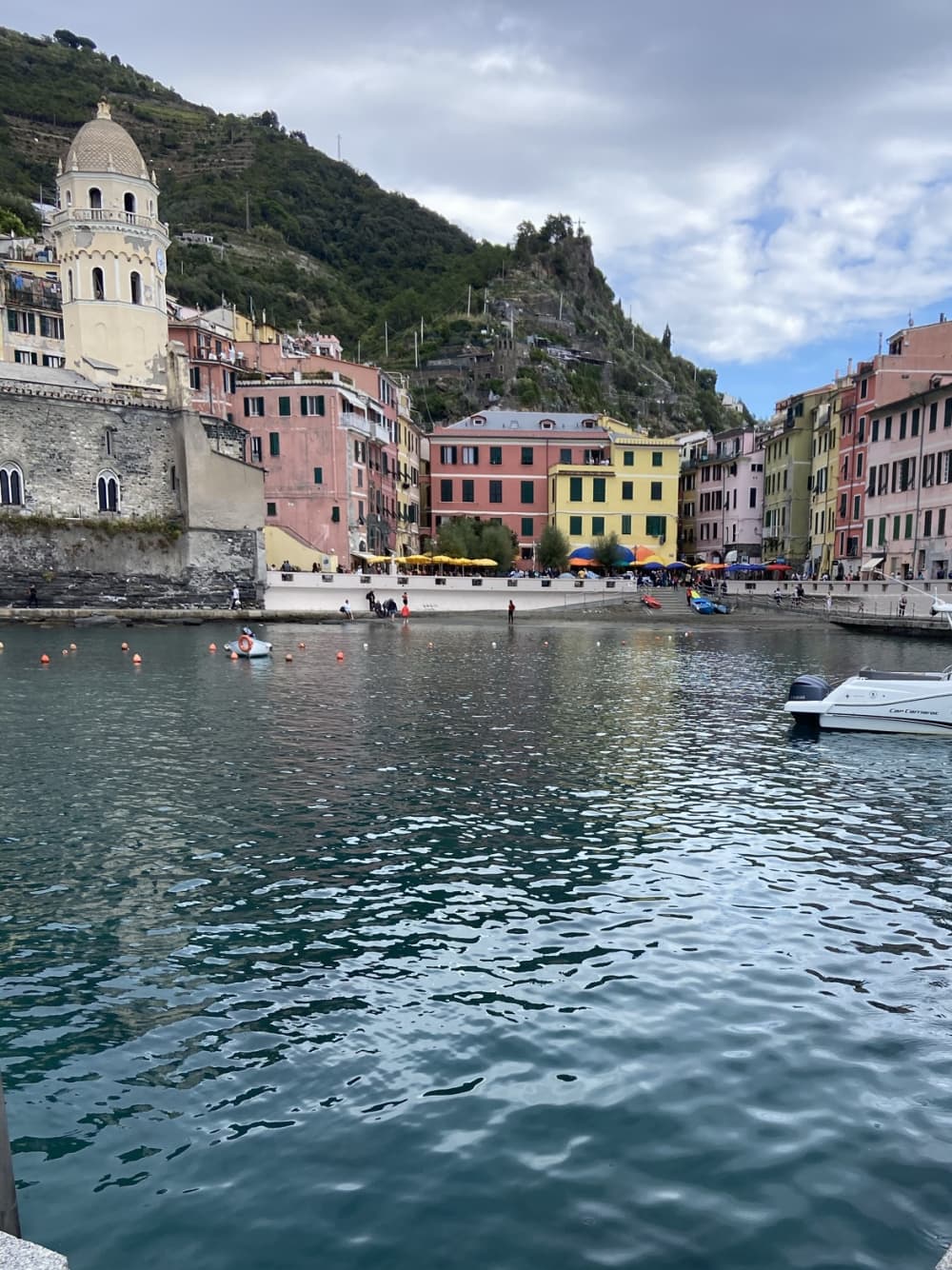 Excursión exclusiva en barco por las Cinque Terre
