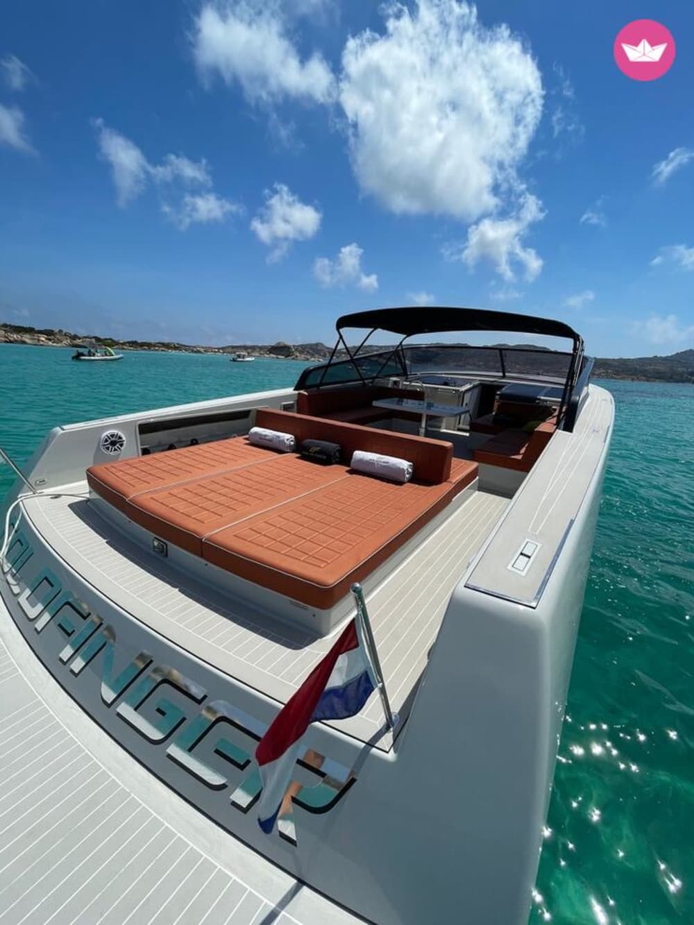 Full-day luxury cruise between Golfo Aranci, La Maddalena, or Corsica