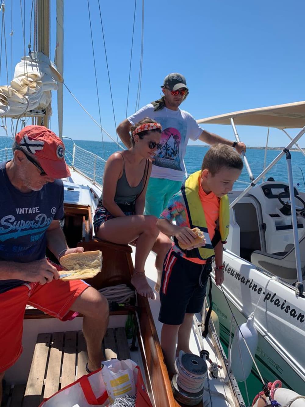Unforgettable memories at sea: Spend 8h exploring Plougonvelin