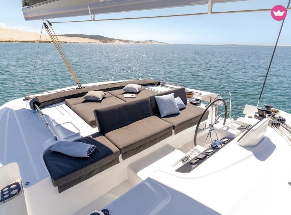 Escapade côtière à Lisbonne : Croisière d’une demi-journée et arrêts baignade pittoresques