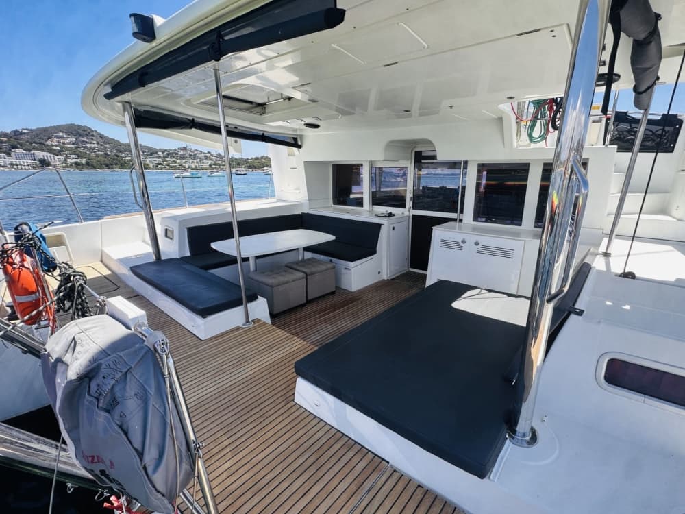 Full-Day Boat Experience to Formentera