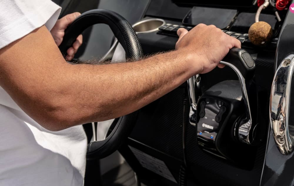Ciesz się 8-godzinnym rejsem łodzią motorową po Naksos