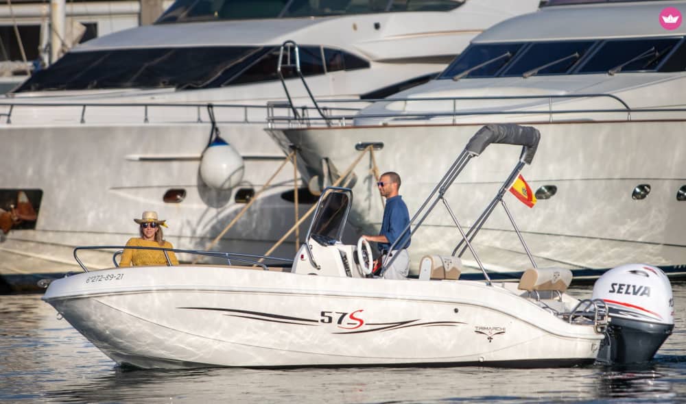 4 timmar i Barcelona – Simma och koppla av vid Medelhavet