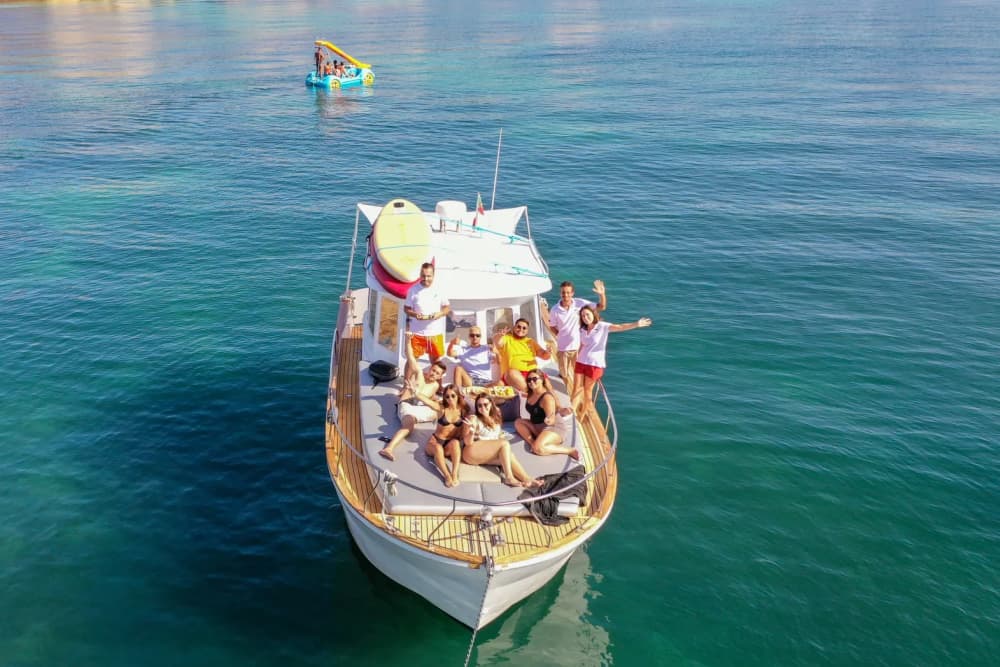 Rejs o zachodzie słońca na pokładzie Be Happy