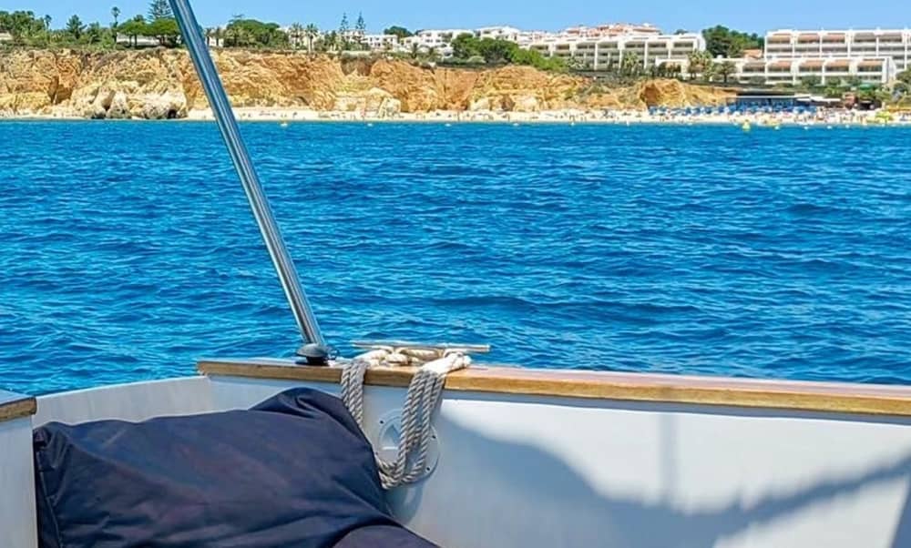 Küstenparadies: Ein Halbtagesausflug auf der Be Happy