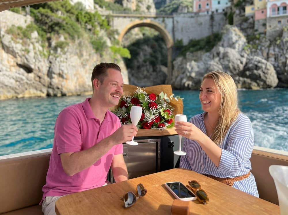 Capri Coast Adventure Cruise from Sorrento with Brunch & Free Bar