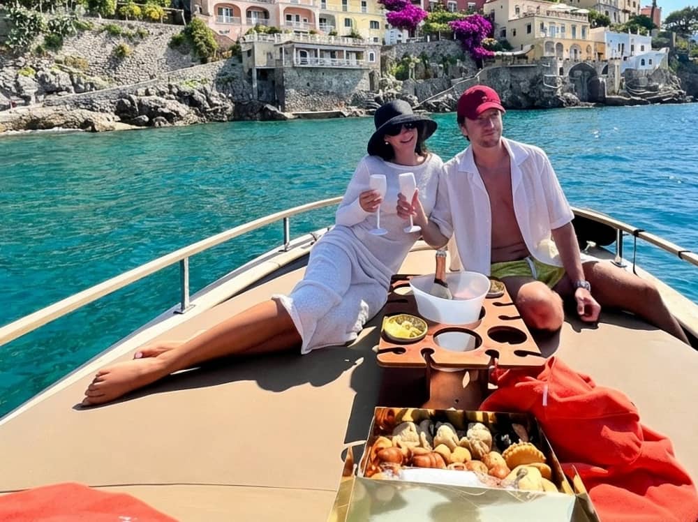 Aventura de medio día en Capri o la Costa Amalfitana con snorkel y vistas panorámicas.