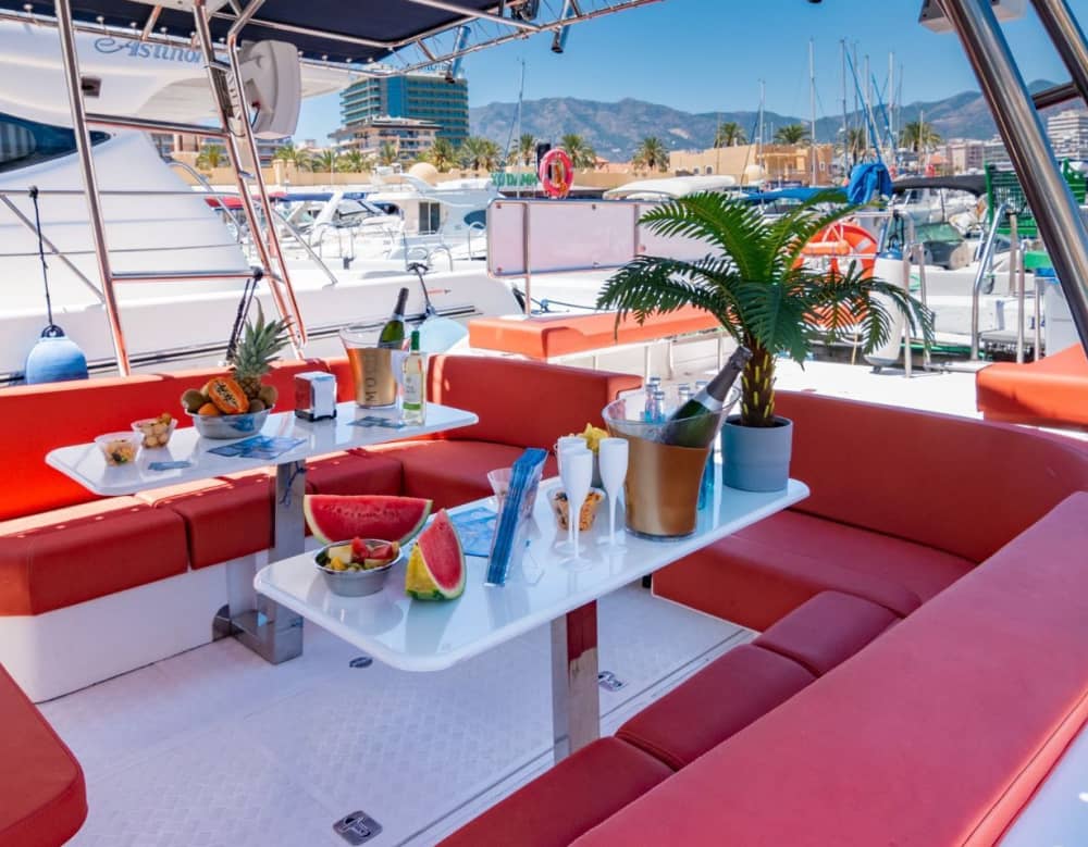 Fuengirola Party Voyage – 6 horas de mar e celebração