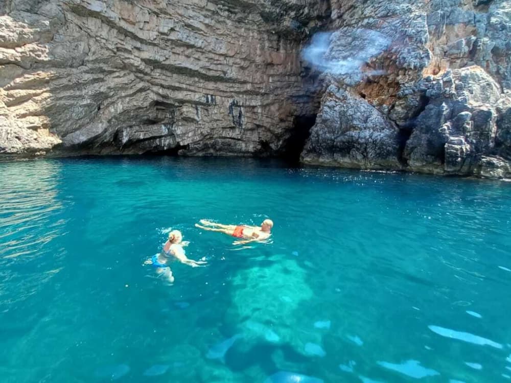 Boka Bay Highlights: Half-Day Adventure