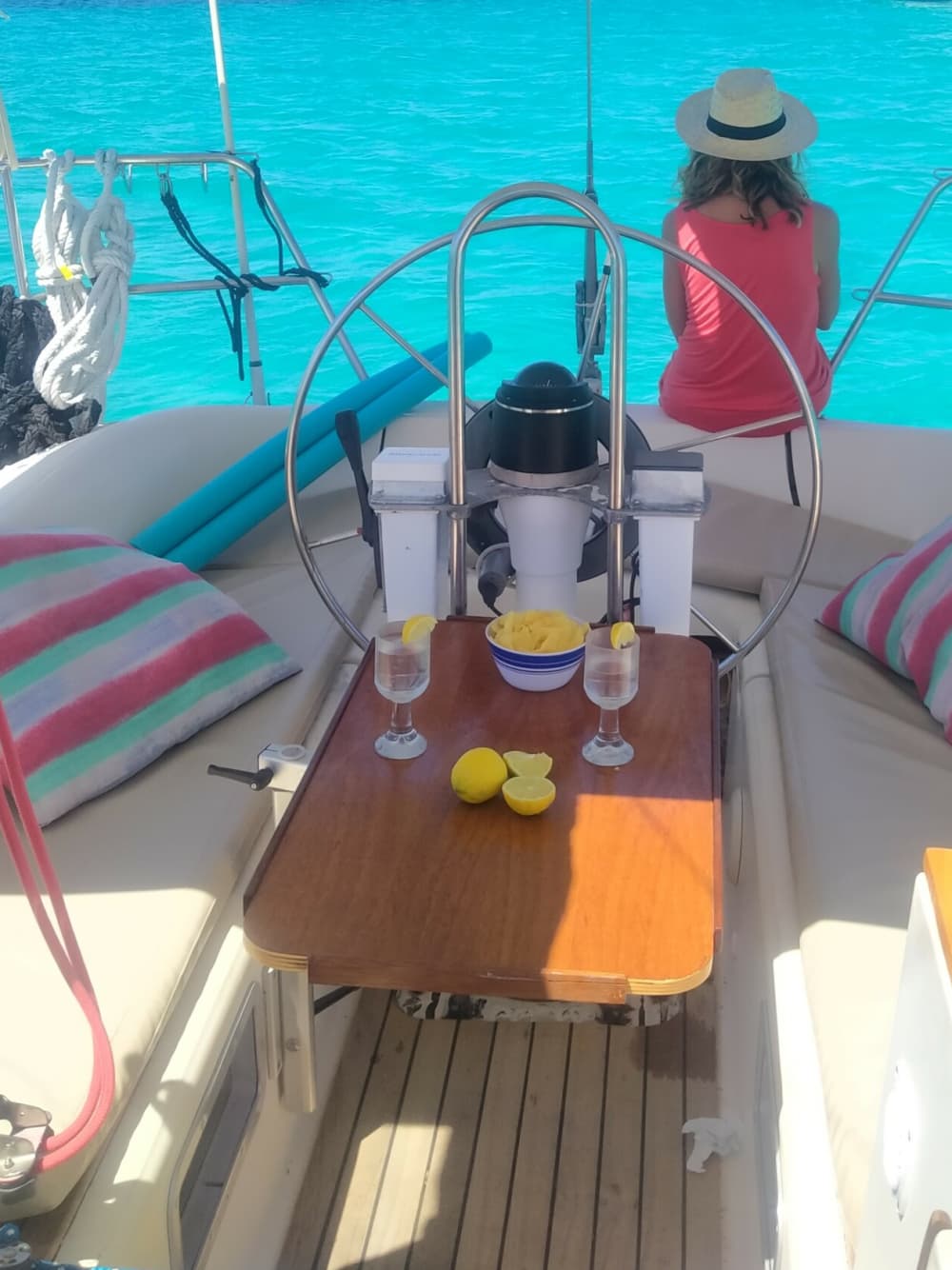 Full-day sailing experience in Porto Cristo