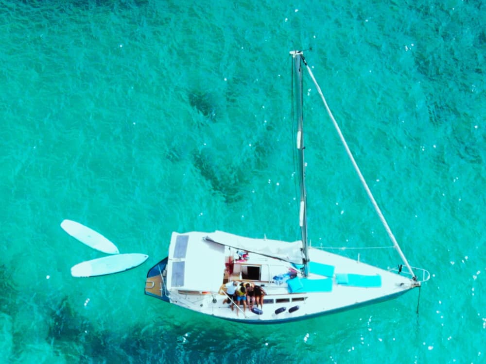 Full-day sailing experience in Porto Cristo