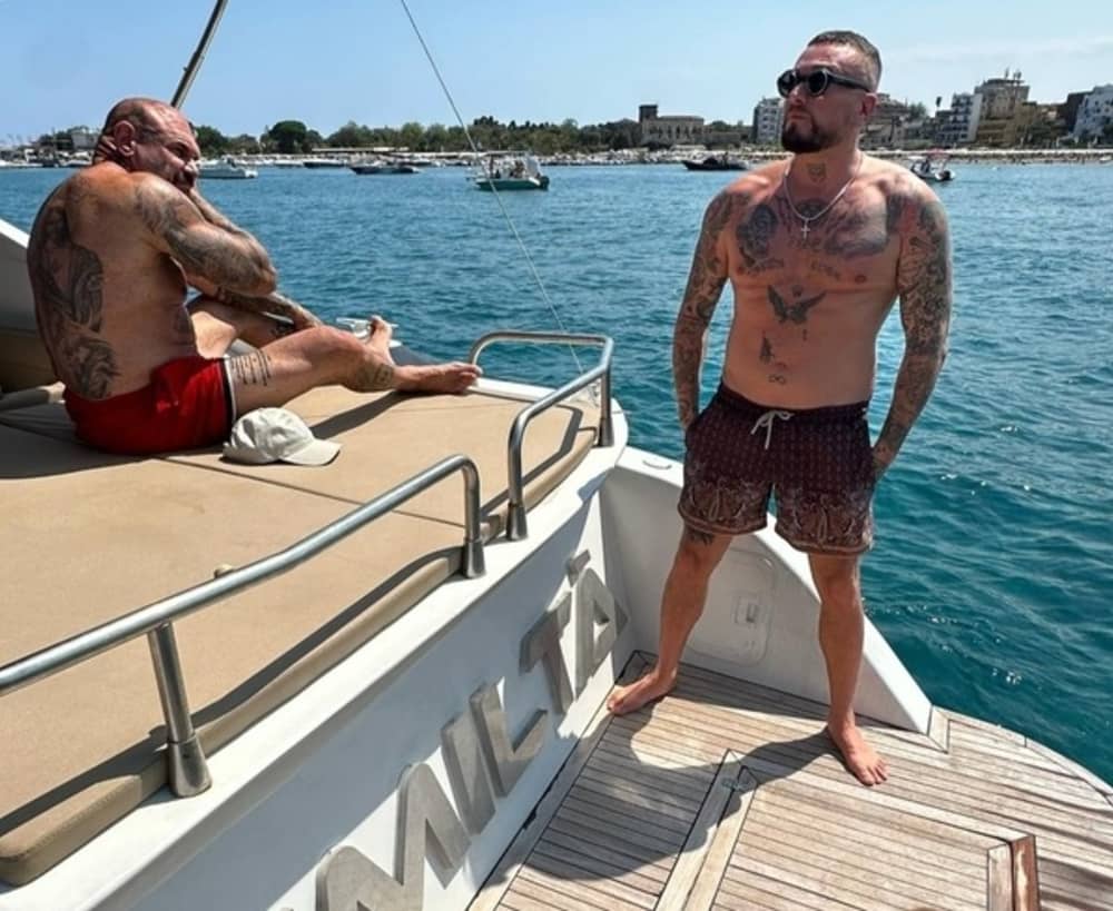 En dag runt Marzamemi: Njut av 9 timmars upptäcktsfärder på en motorbåt