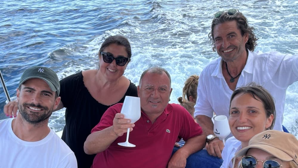 Full day between Taormina and hidden bays