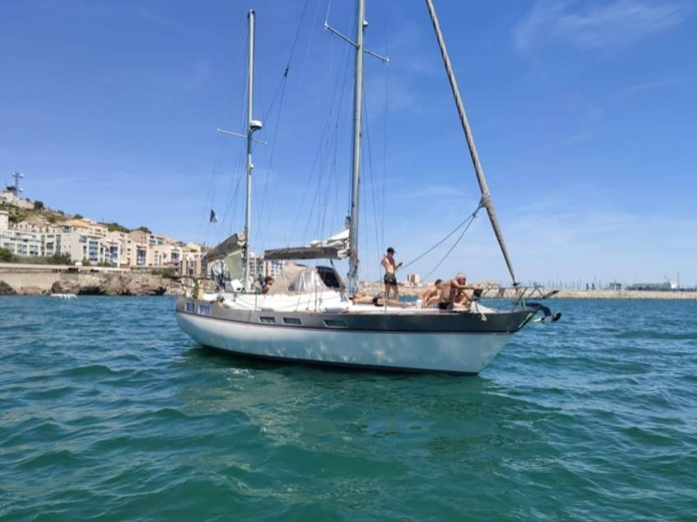 Entdecken Sie Sète auf einem ganztägigen Segeltörn