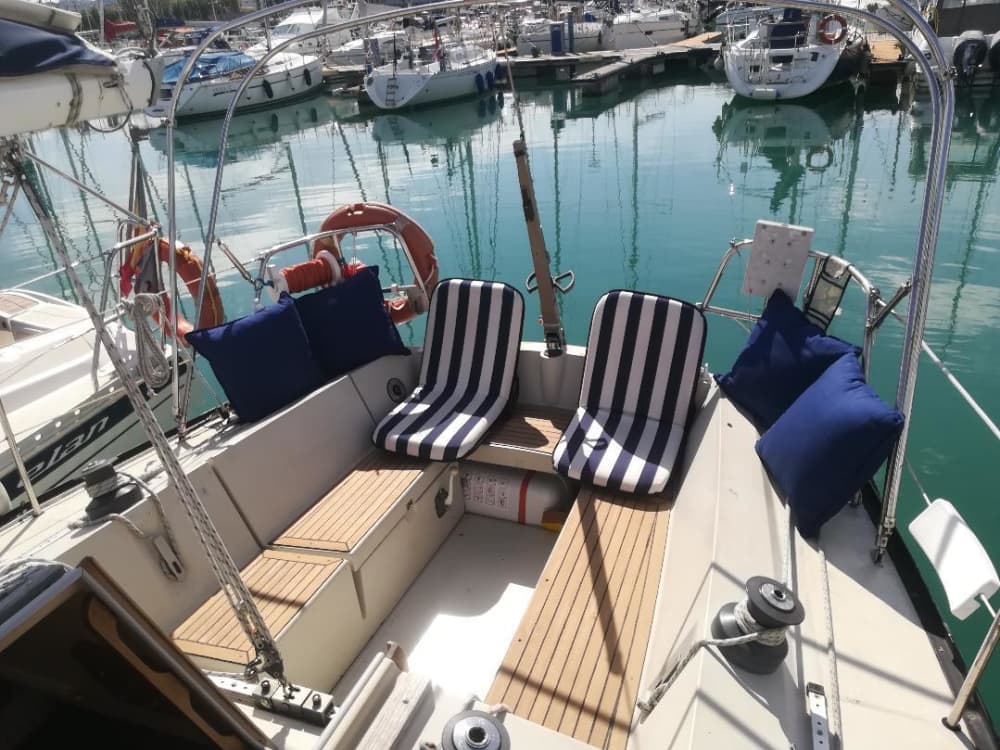 Tillbringa 8 timmar med att segla runt Ancona på en segelbåt