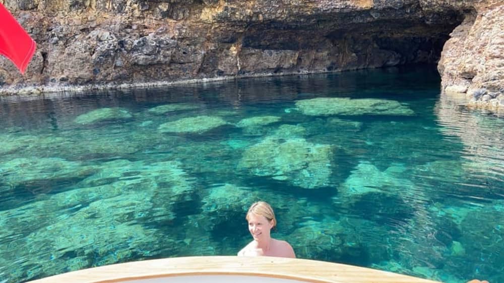 3h45 in Marzamemi: Half-day boat rental on this Gozzo Gozzo