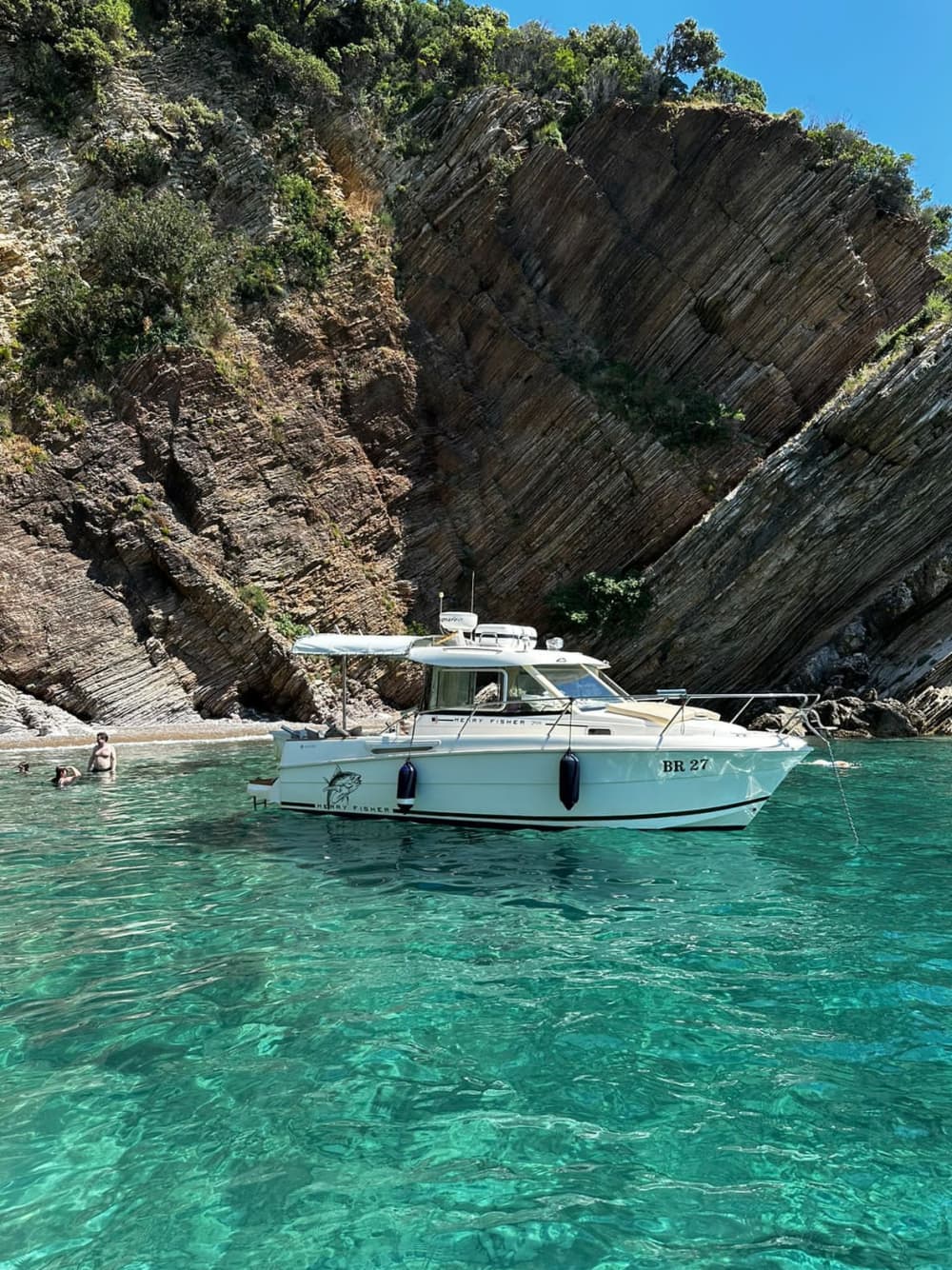 Private boat trip around Bar on a motorboat