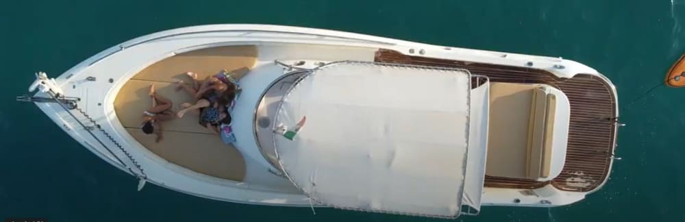 Une journée autour de Cannigione : 8 heures de découverte en bateau à moteur